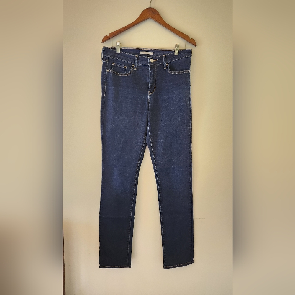 Women's Levi 312 Shaping Slim Stretch Jean W31 L34 Dark Wash
